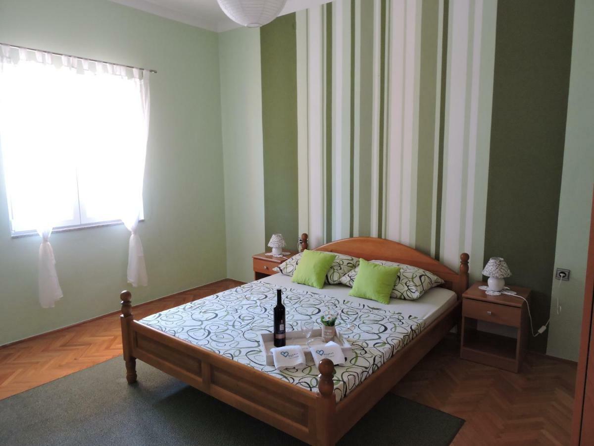 Apartments Perla Biograd Na Moru Buitenkant foto