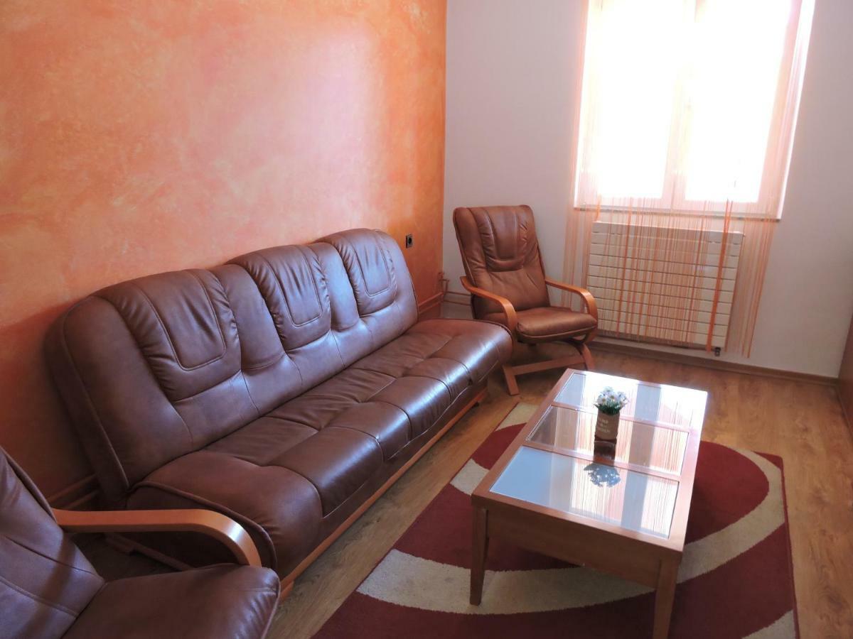 Apartments Perla Biograd Na Moru Buitenkant foto