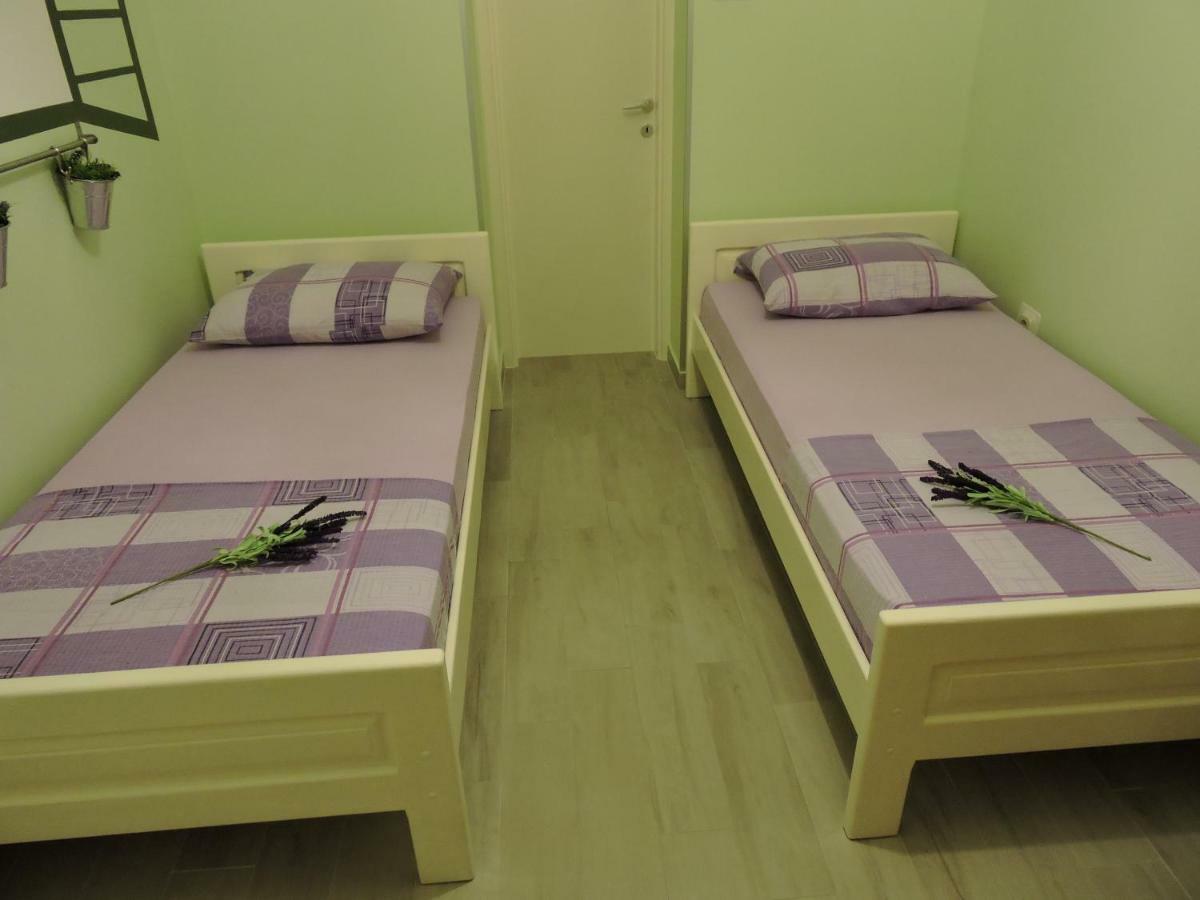 Apartments Perla Biograd Na Moru Buitenkant foto