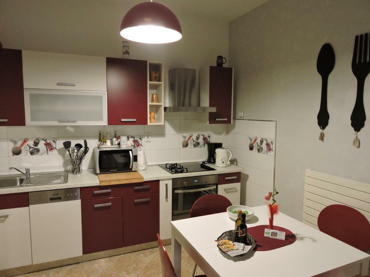 Apartments Perla Biograd Na Moru Buitenkant foto